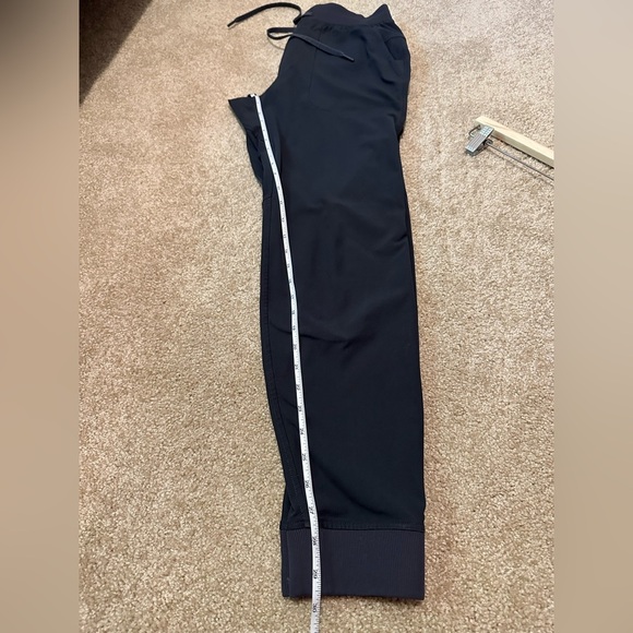 Lululemon ABC Jogger Skinny Obsidian Size M - Picture 13 of 15